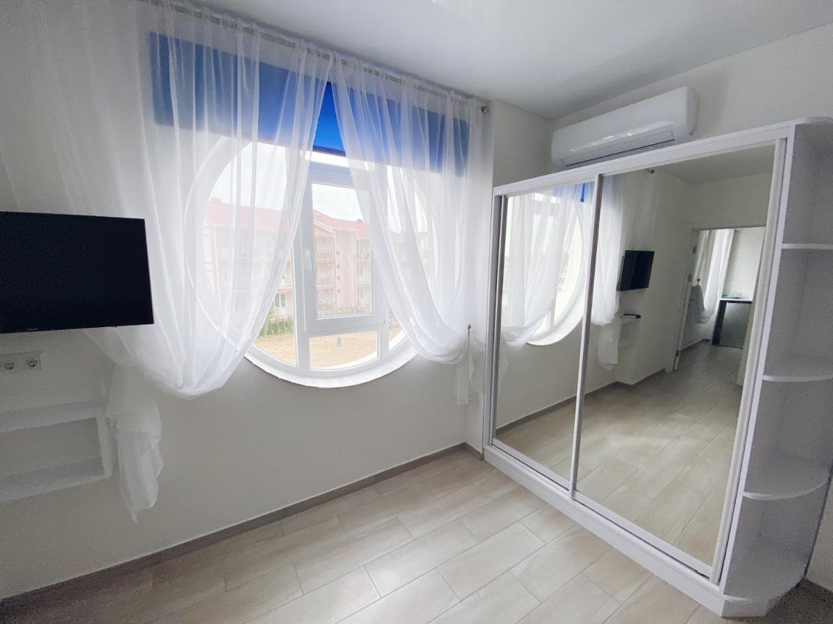 Kovcheg Hotel Zatoka Ngoại thất bức ảnh