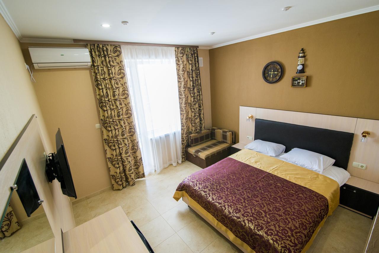 Kovcheg Hotel Zatoka Ngoại thất bức ảnh