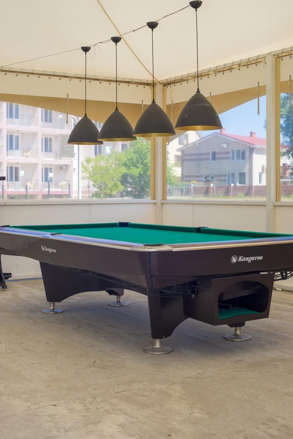 Kovcheg Hotel Zatoka Ngoại thất bức ảnh