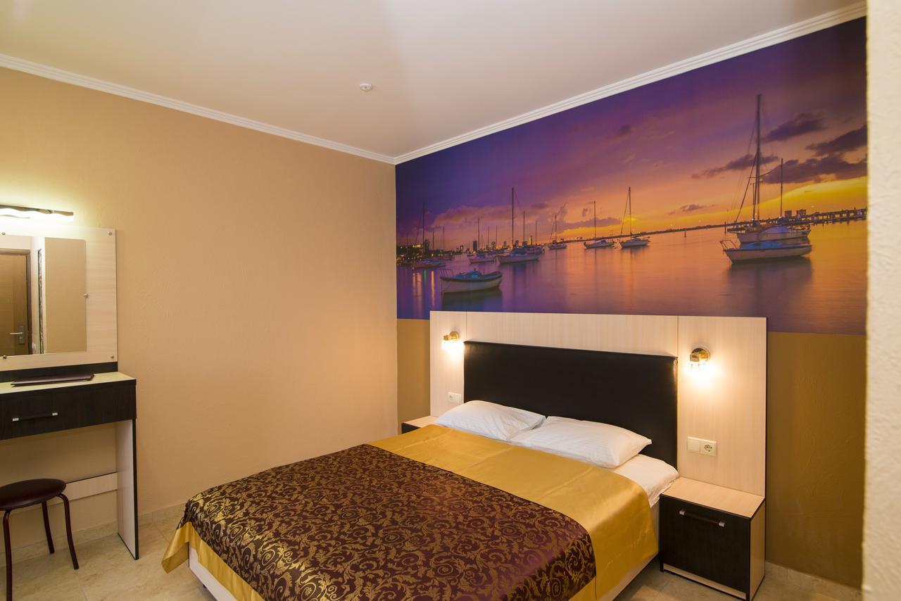 Kovcheg Hotel Zatoka Ngoại thất bức ảnh